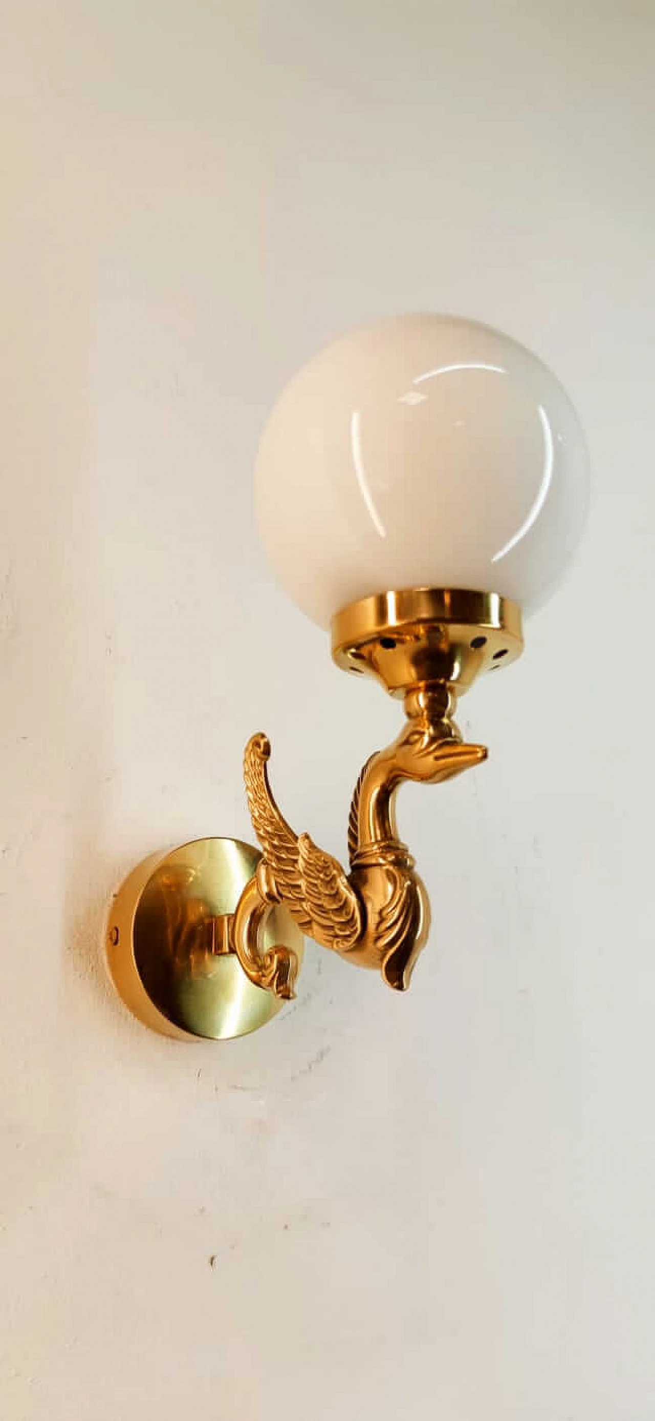 Wall light with brass swan and spherical glass diffuser, 1960s 12