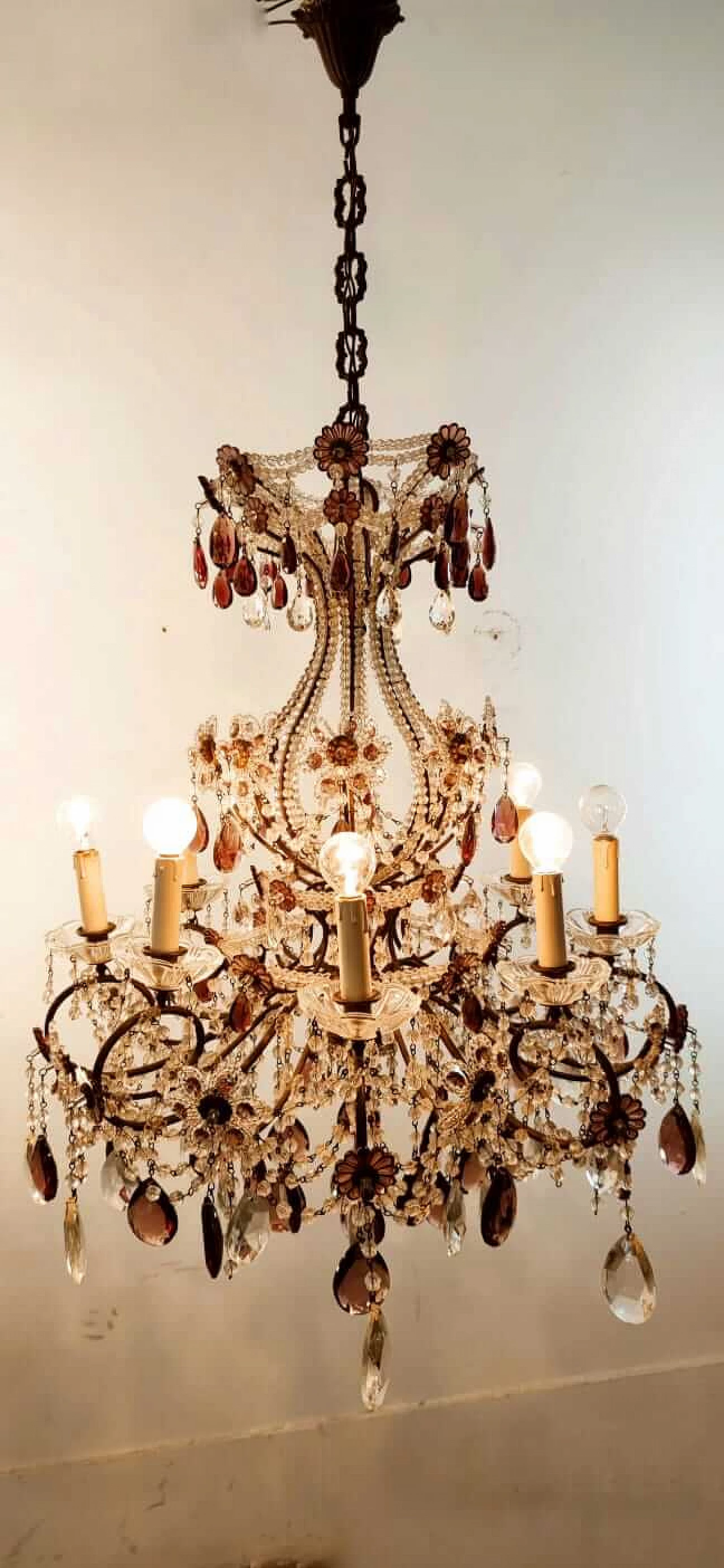 Eight-light brass and transparent and purple crystal chandelier, 1950s 20
