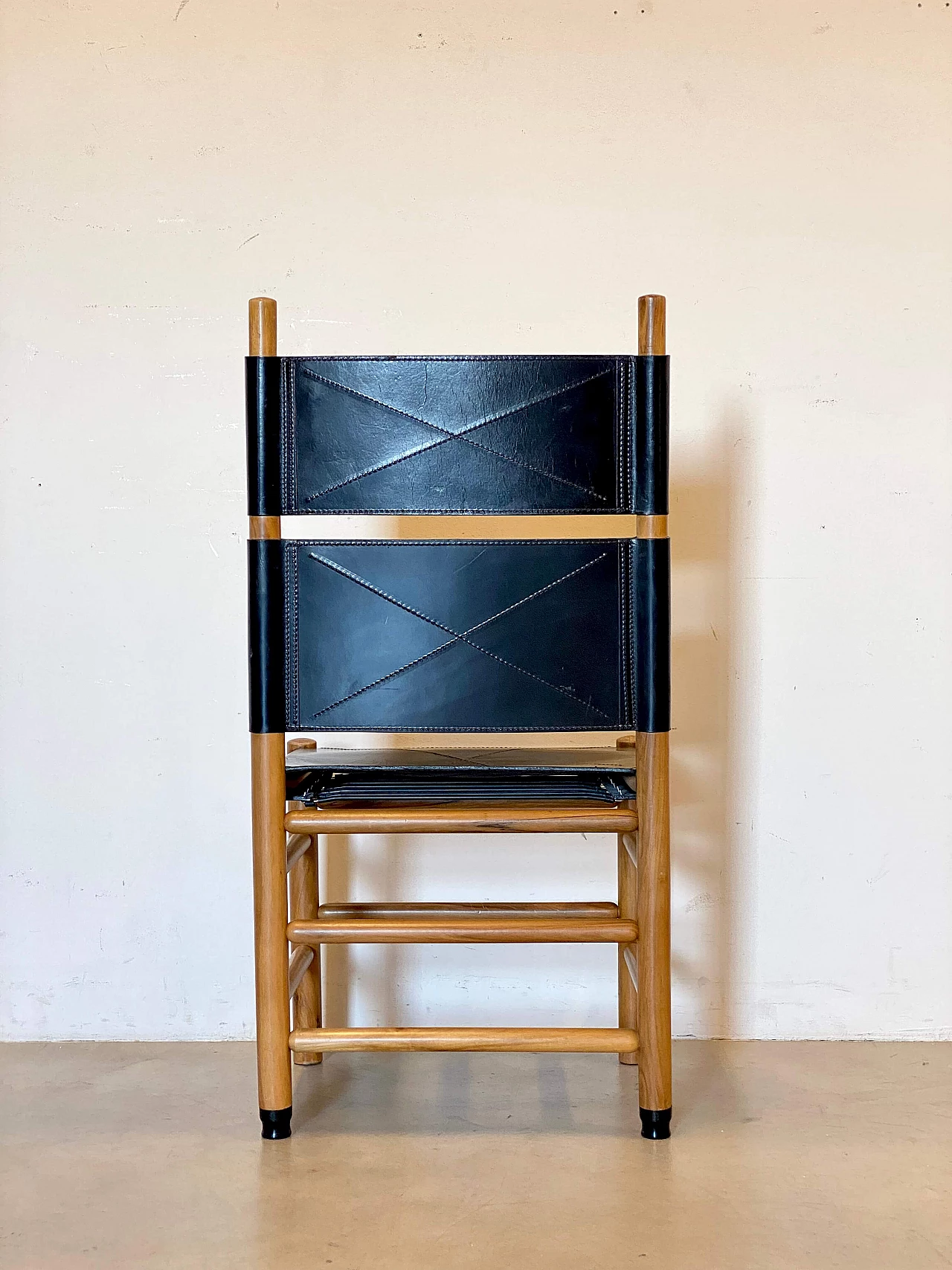 4 Kentucky chairs in walnut and leather by Carlo Scarpa for Bernini, 1980s 8