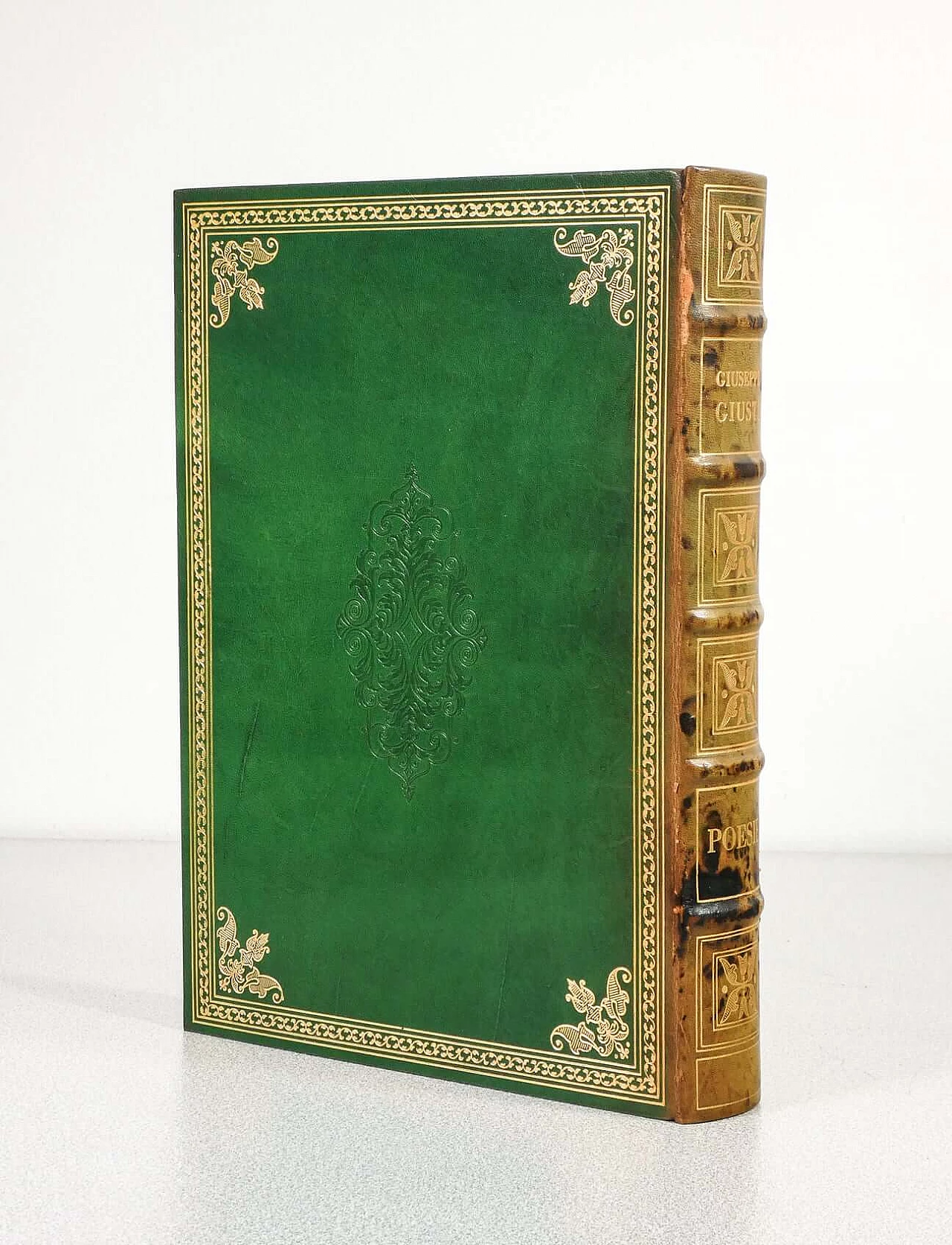 Libro di poesie di Giuseppe Giusti illustrate da A. Matarelli, 1969 2