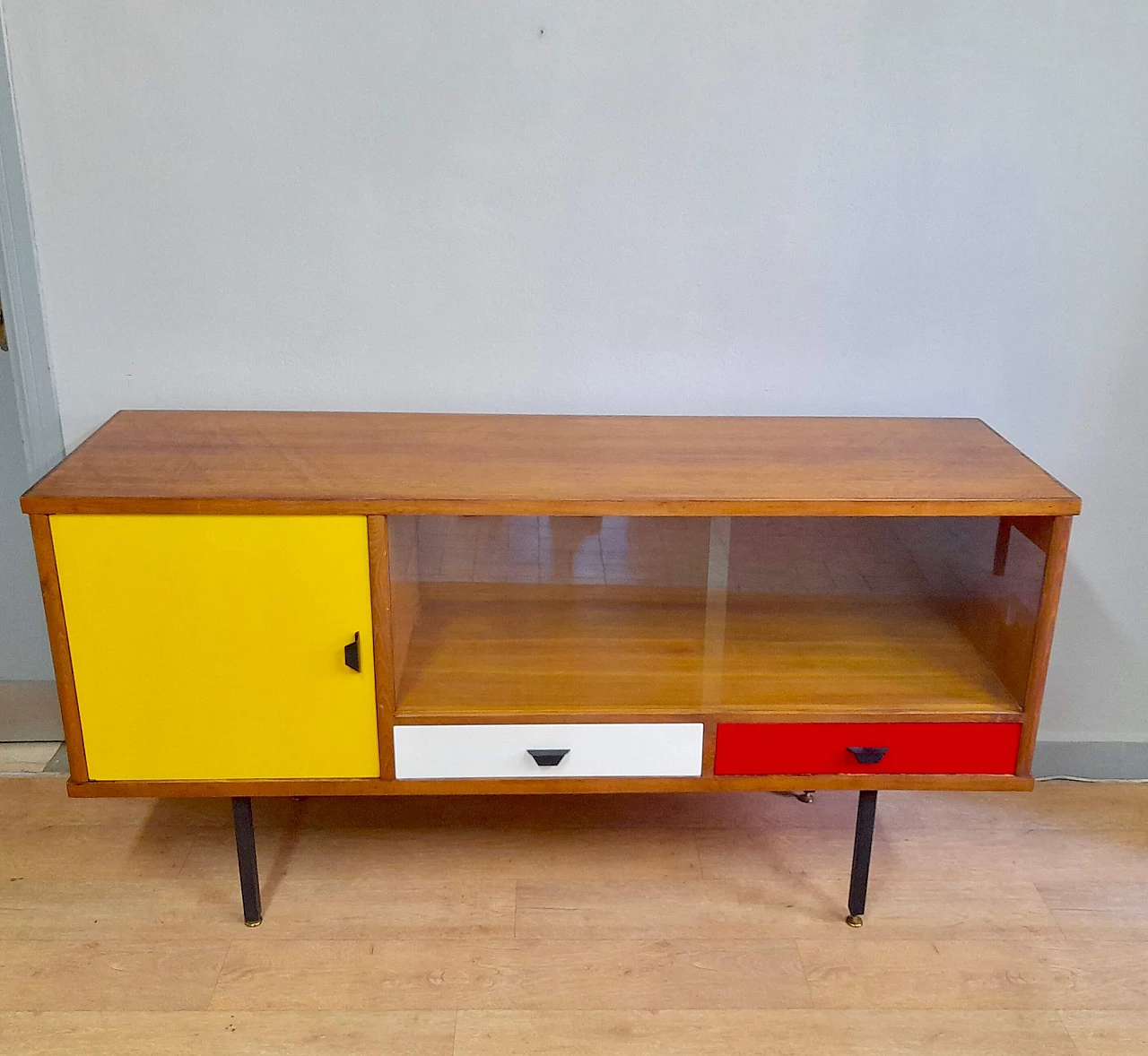 Multicolored lacquered oak and glass sideboard, 1970s 1
