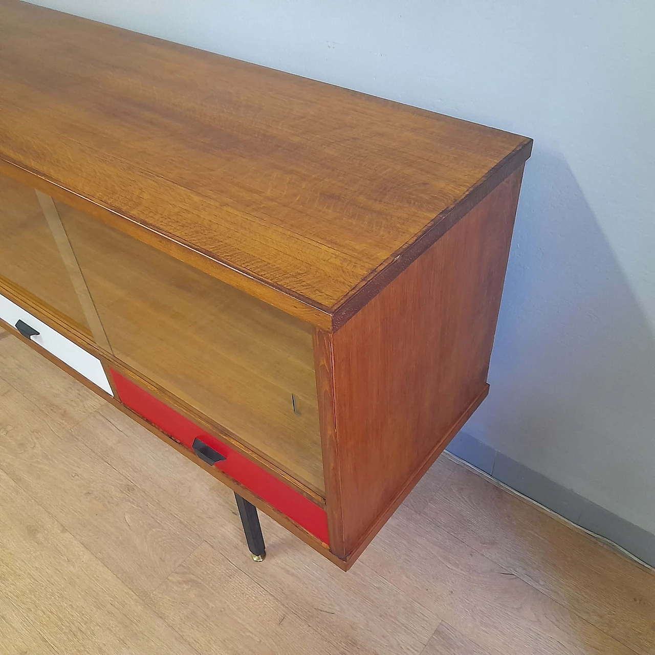 Multicolored lacquered oak and glass sideboard, 1970s 7