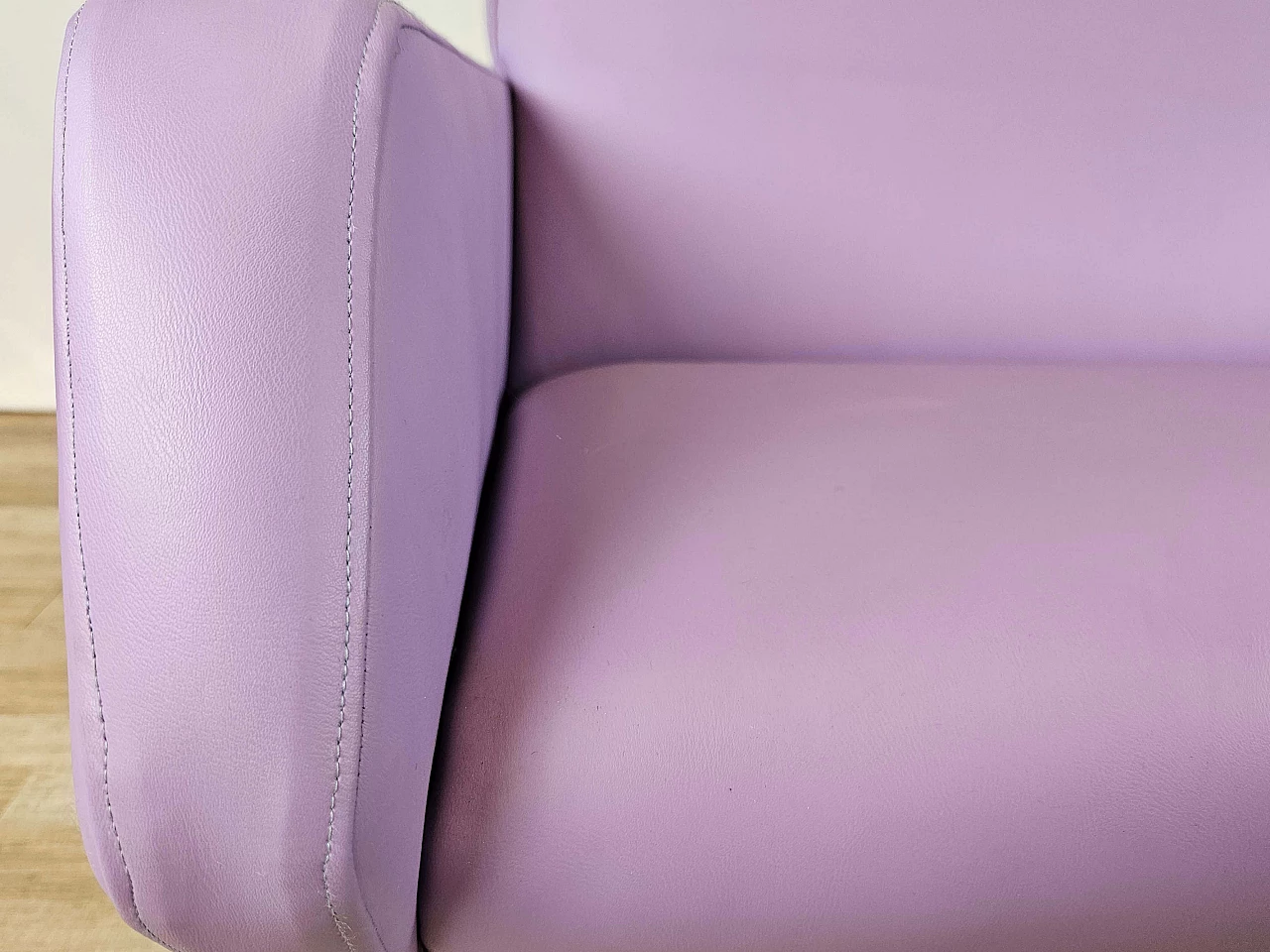 Two-seater lilac skai and iron sofa, 1950s 17