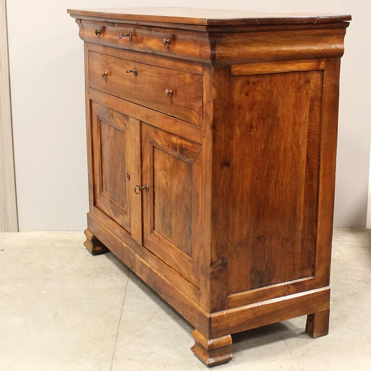 Louis Philippe solid walnut sideboard with doors and drawers, mid-19th century 2