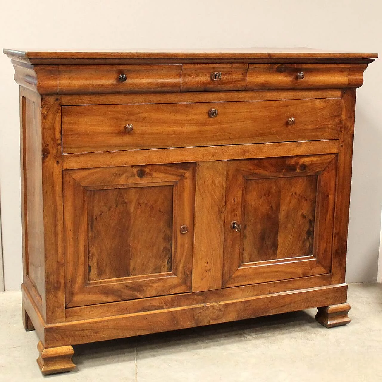 Louis Philippe solid walnut sideboard with doors and drawers, mid-19th century 11