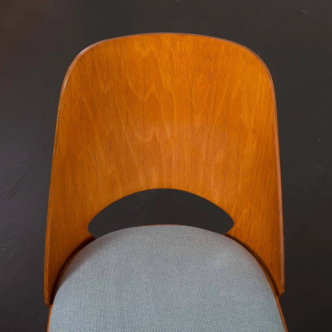 4 Chairs 514 by Radomir Hofman for TON, 1960s 15