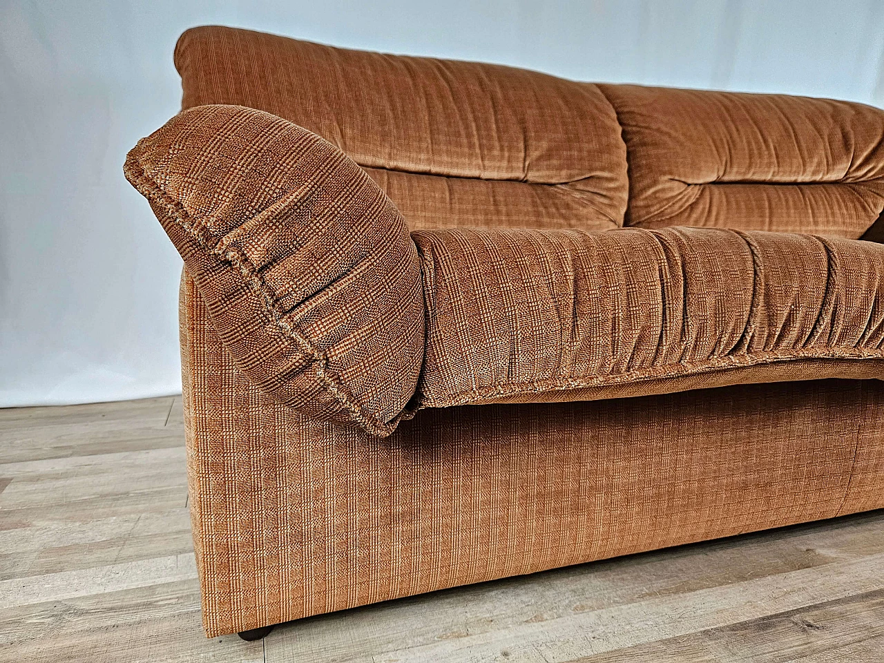 Two-seater brown fabric sofa by Doimo, 1970s 10