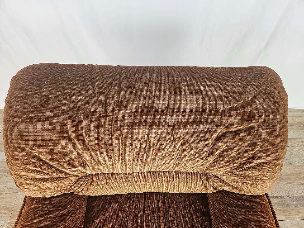 Brown fabric armchair by Doimo, 1970s 6