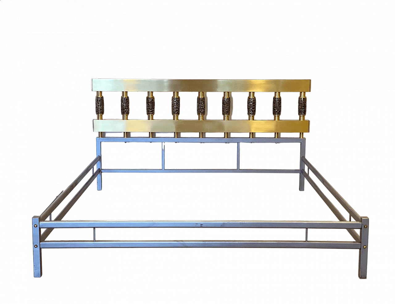 Bronze and silver metal Bagdad bed by Luciano Frigerio, 1970s 15