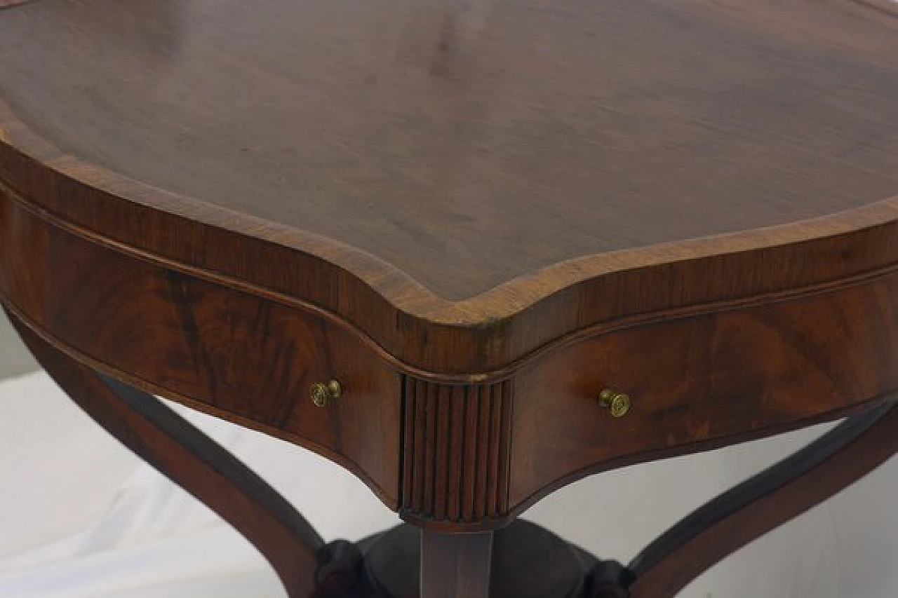 Mahogany feather game table with bronze feet and knobs, 1920s 6
