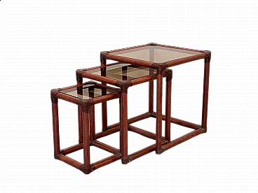 3 Tavolini a nido in bambù, cuoio e vetro fumé, anni '70