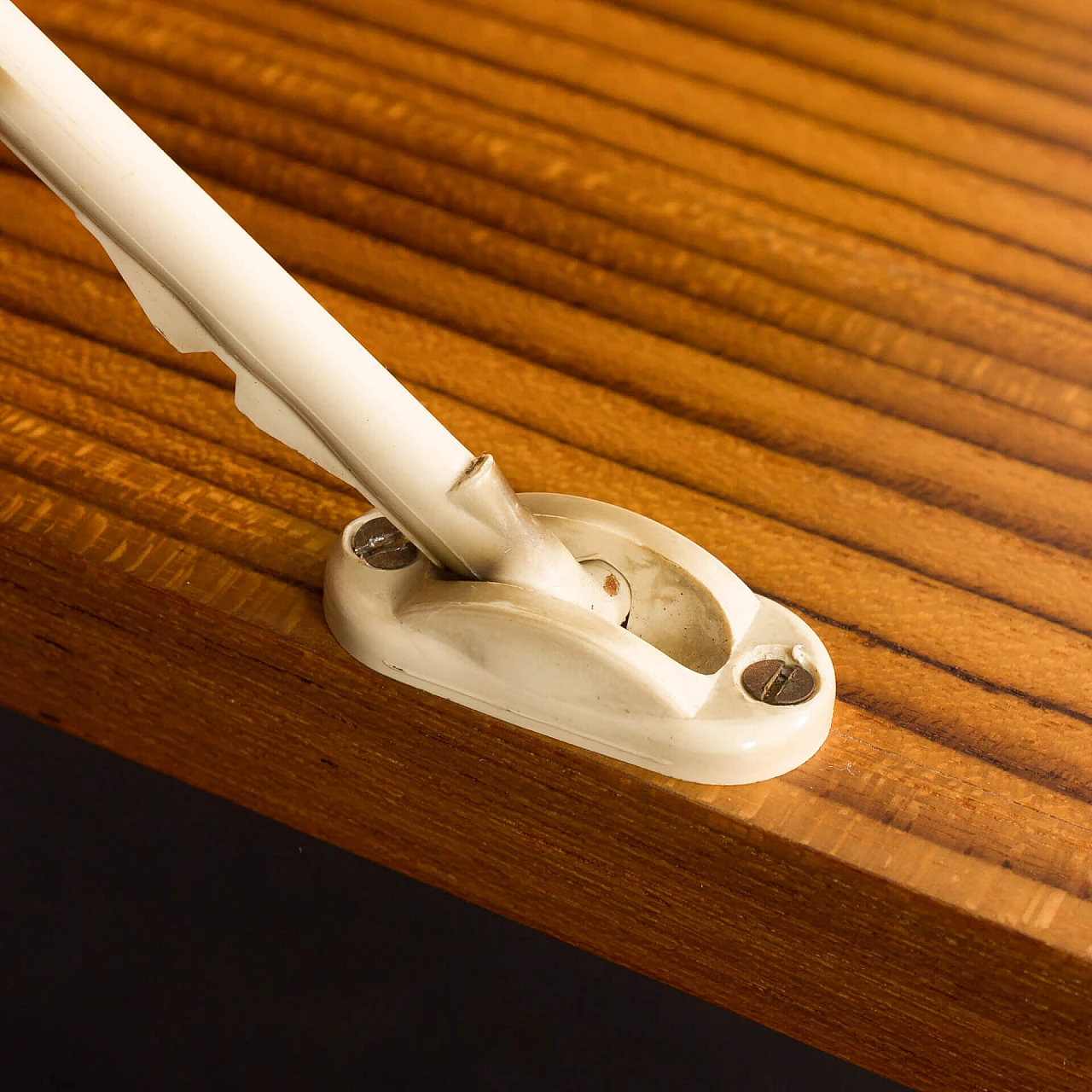 Floor-to-ceiling bookcase in the style of Franco Albini, 1960s 17