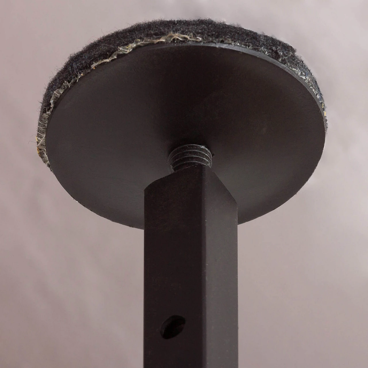 Floor-to-ceiling bookcase in the style of Franco Albini, 1960s 20