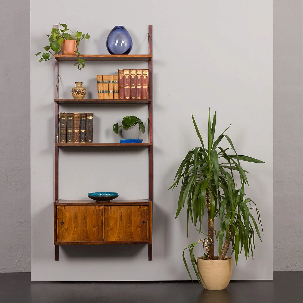 Libreria modulare in palissandro danese con mobile ad ante scorrevoli di Preben Sorensen per PS System, anni '60 1