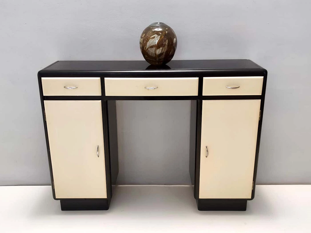 Lacquered beech console table with black opaline glass top and nickel-plated brass handles, 1940s 10