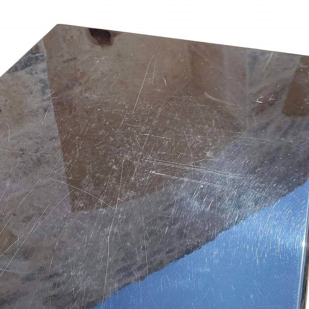 Credenza Mou in legno laccato con maniglie in pelle di Afra e Tobia Scarpa per Molteni, anni '70 3