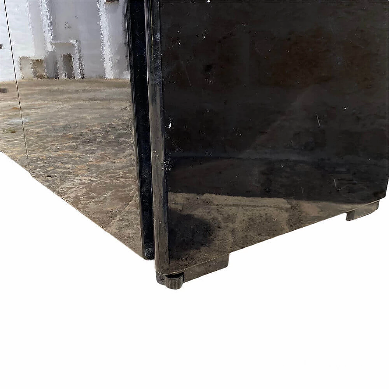 Credenza Mou in legno laccato con maniglie in pelle di Afra e Tobia Scarpa per Molteni, anni '70 14