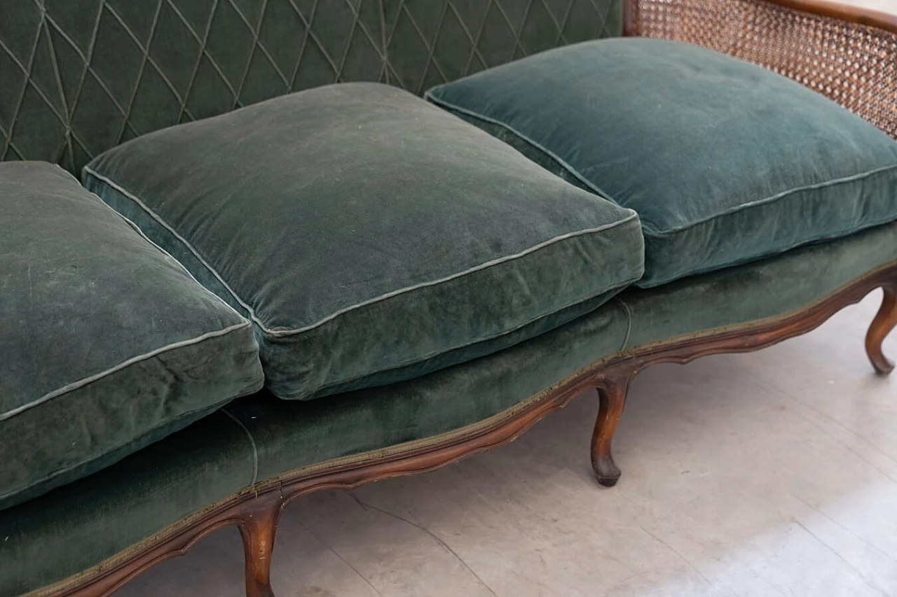 Three-seater sofa and a pair of armchairs in Vienna straw and green velvet with reliefs, 1950s 3