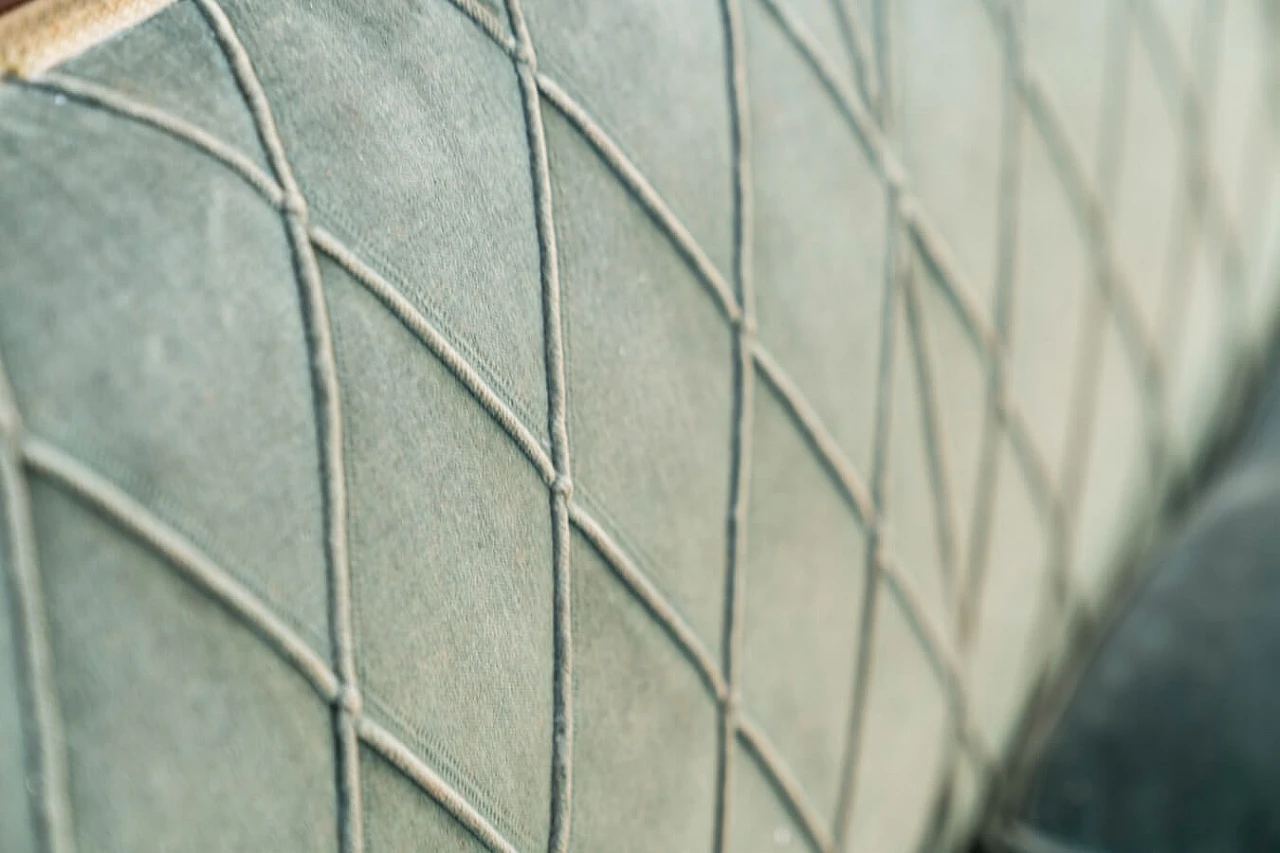 Divano a tre posti e coppia di poltrone in paglia di Vienna e velluto verde con rilievi, anni '50 4