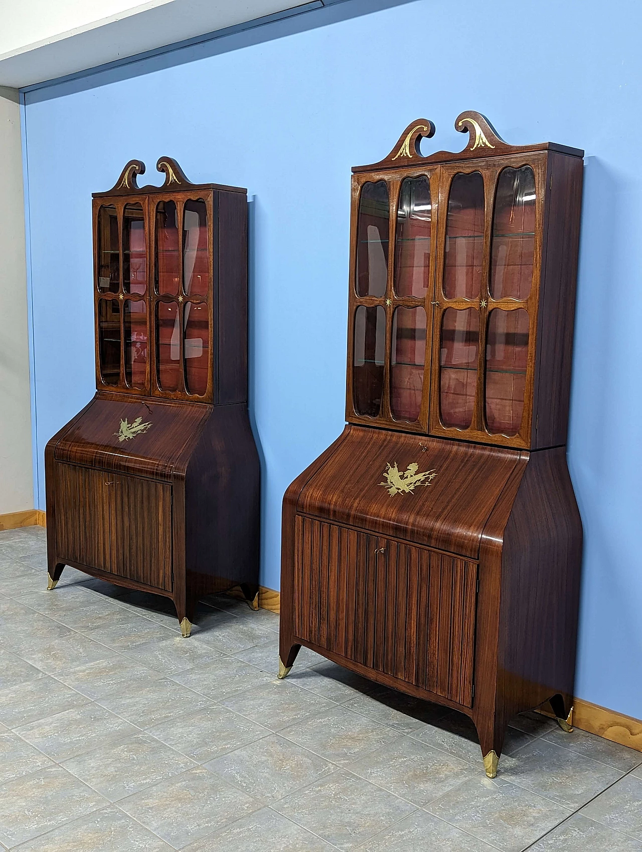 Pair of rosewood trumeau with brass inlays by Paolo Buffa, 1940s 6