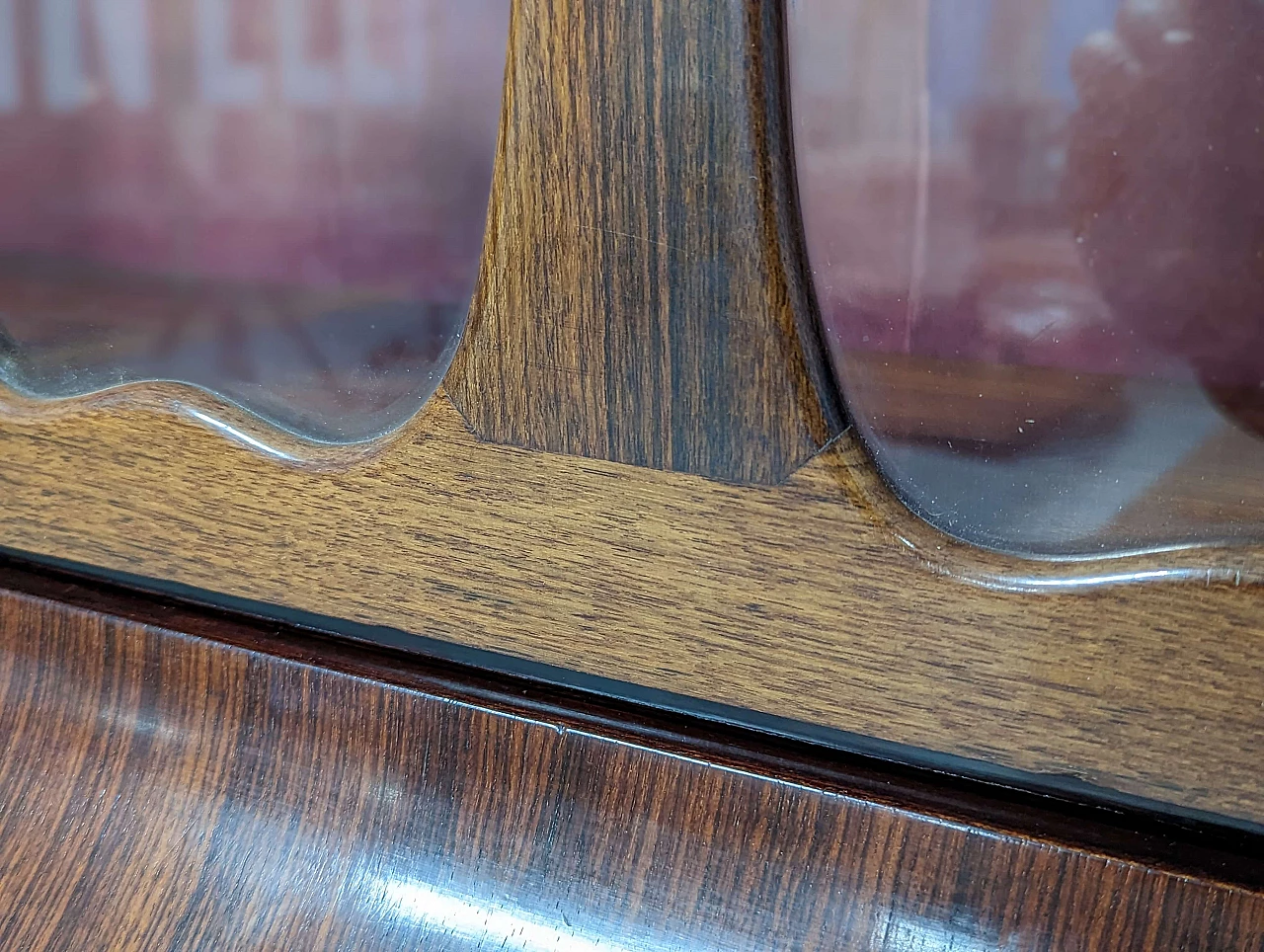 Pair of rosewood trumeau with brass inlays by Paolo Buffa, 1940s 11