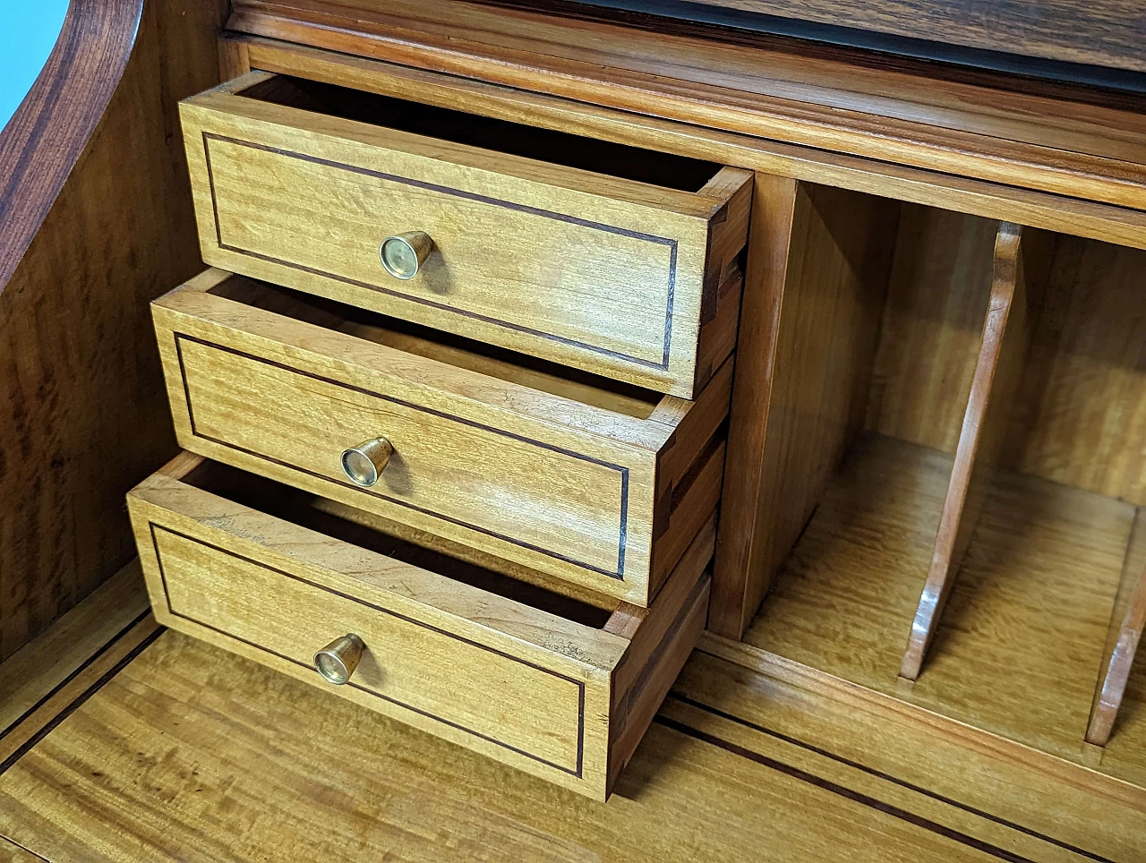 Pair of rosewood trumeau with brass inlays by Paolo Buffa, 1940s 18