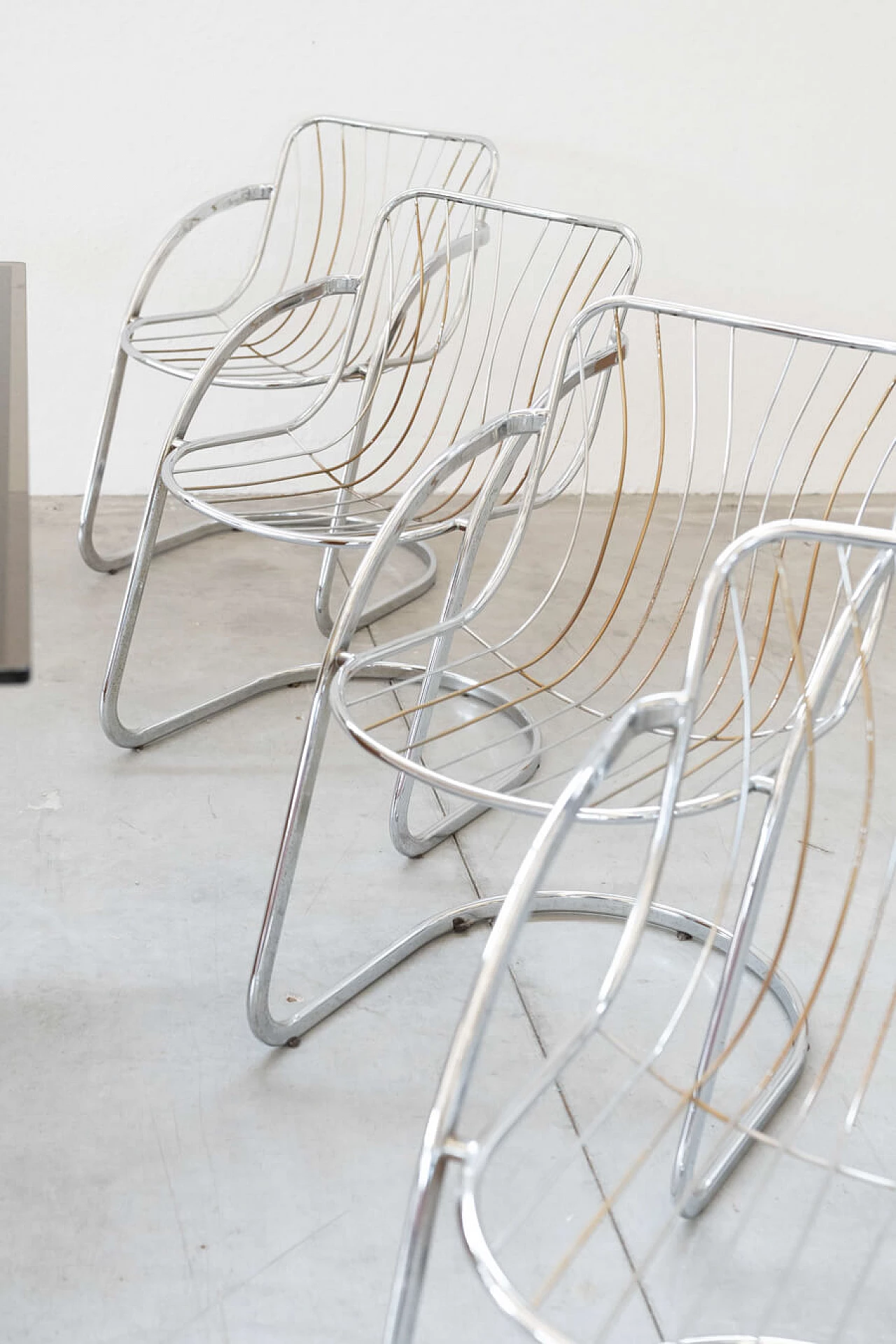 4 Chairs by Gastone Rinaldi for Rima and table in the style of Willy Rizzo, 1970s 24