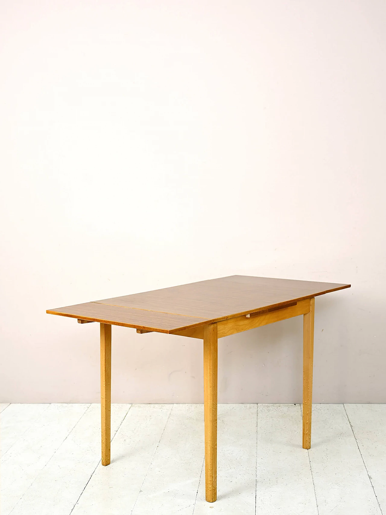 Scandinavian light wood extendable table with formica top, 1960s 4