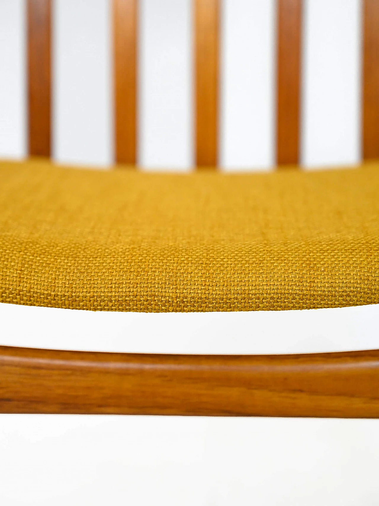 4 Sedie scandinave in teak con seduta imbottita, anni '60 11