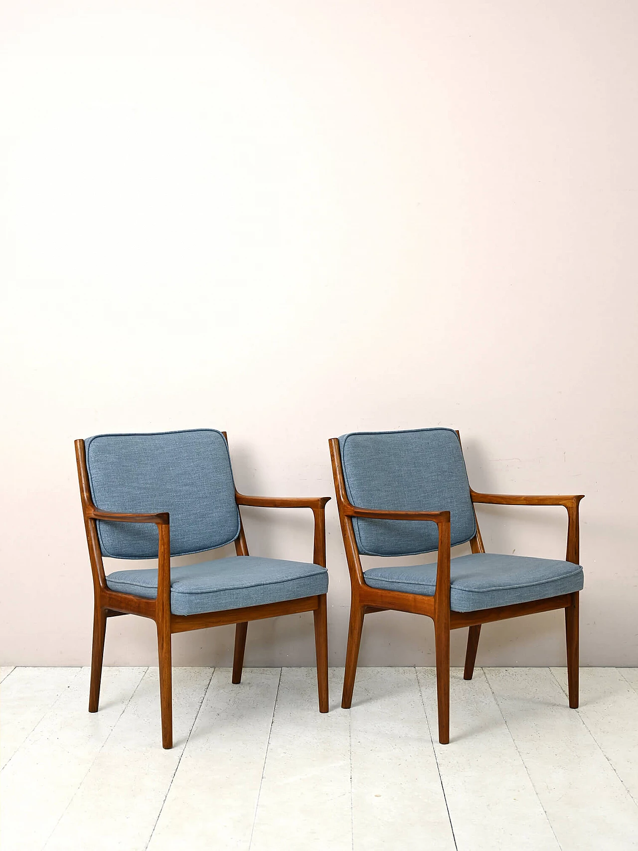 Pair of armchairs by Karl-Erik Ekselius for JOC Möbel AB Vetlanda, 1960s 3