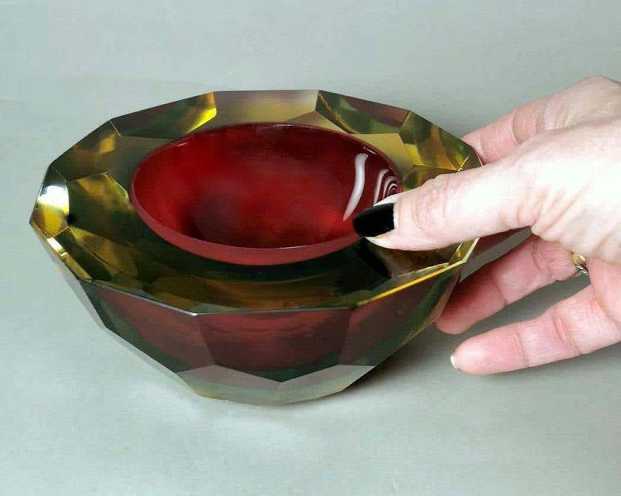 Mandruzzato-style submerged Murano glass ashtray, 1960s 15