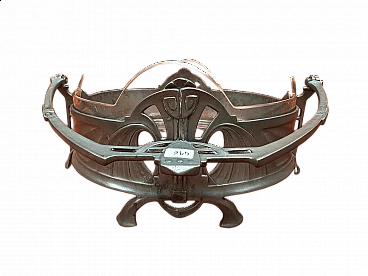 Centrotavola in peltro con vaschetta in cristallo di Juventa, inizio '900