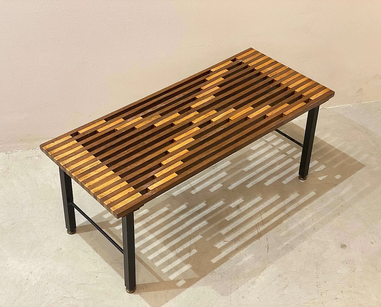 Bench with black lacquered iron frame and teak seat, 1960s 6