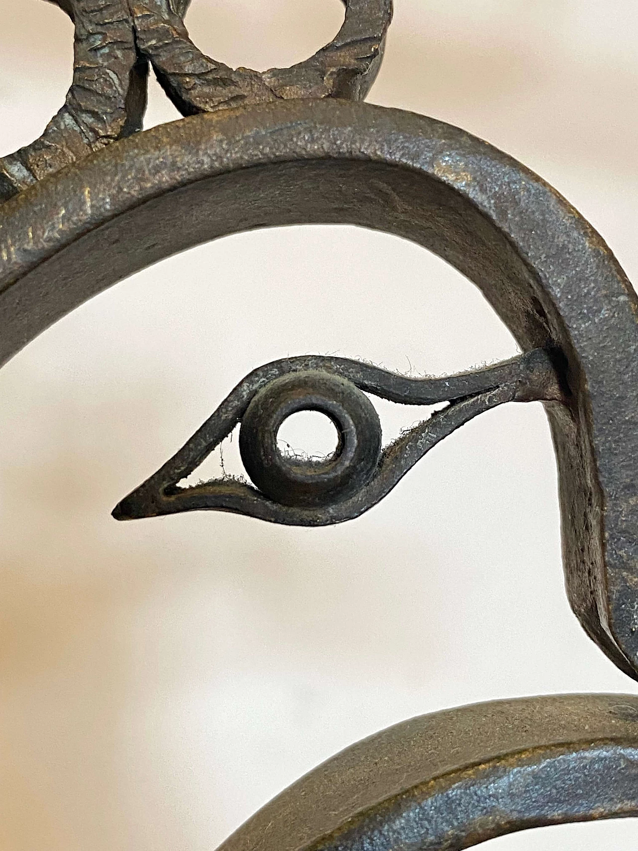 Cancello in ferro battuto, anni '70 16