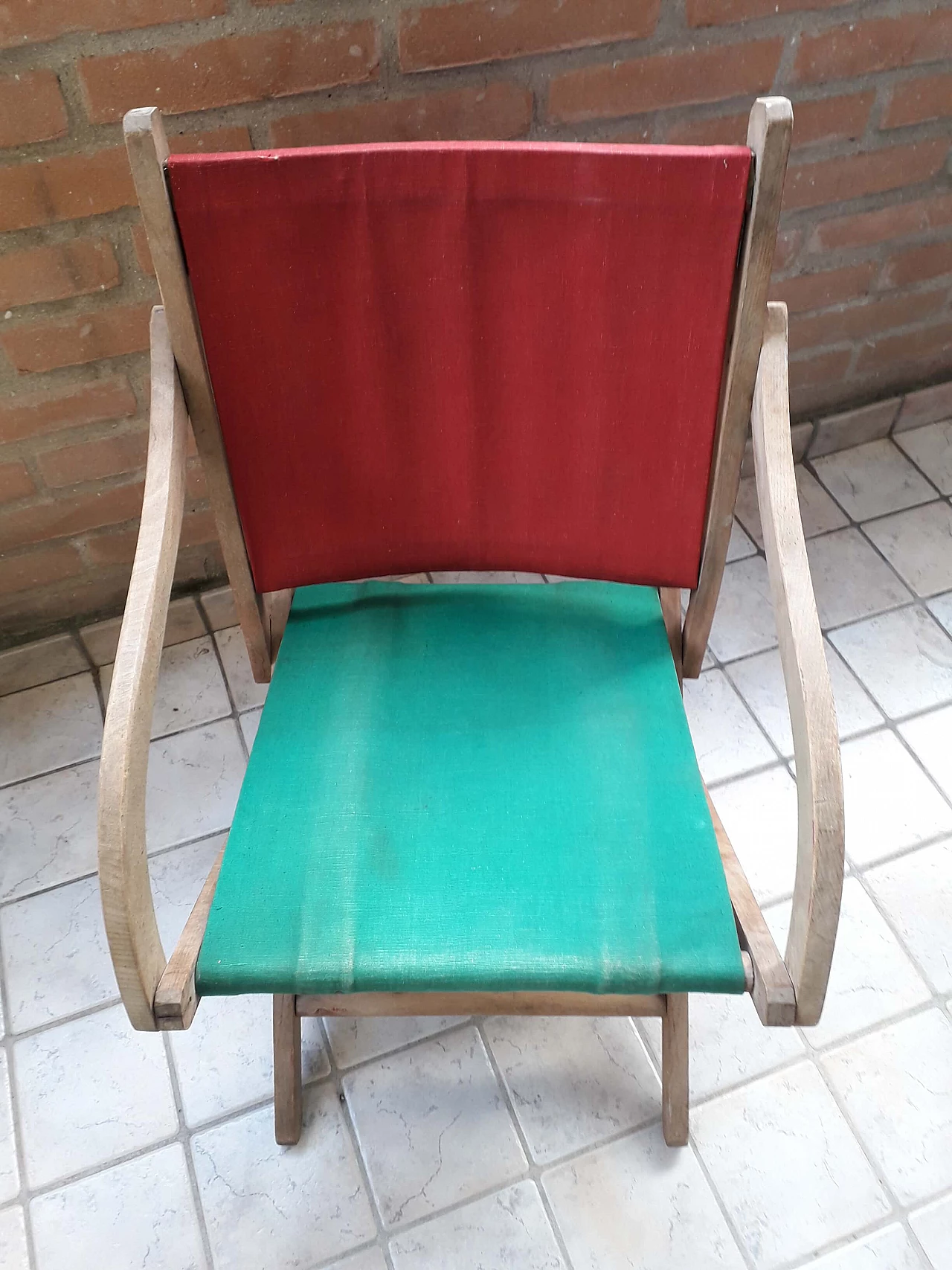 Wood, red and green canvas and jute folding armchair, 1930s 2