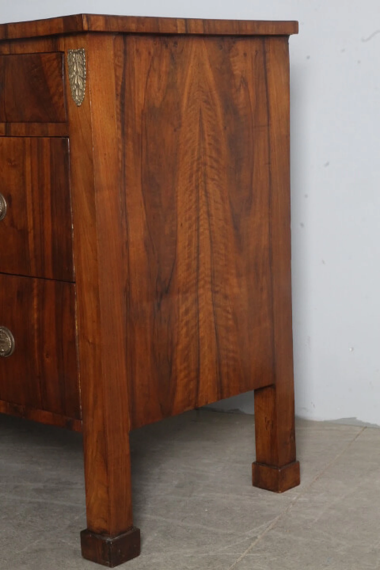 Empire solid poplar and walnut commode, early 19th century 9