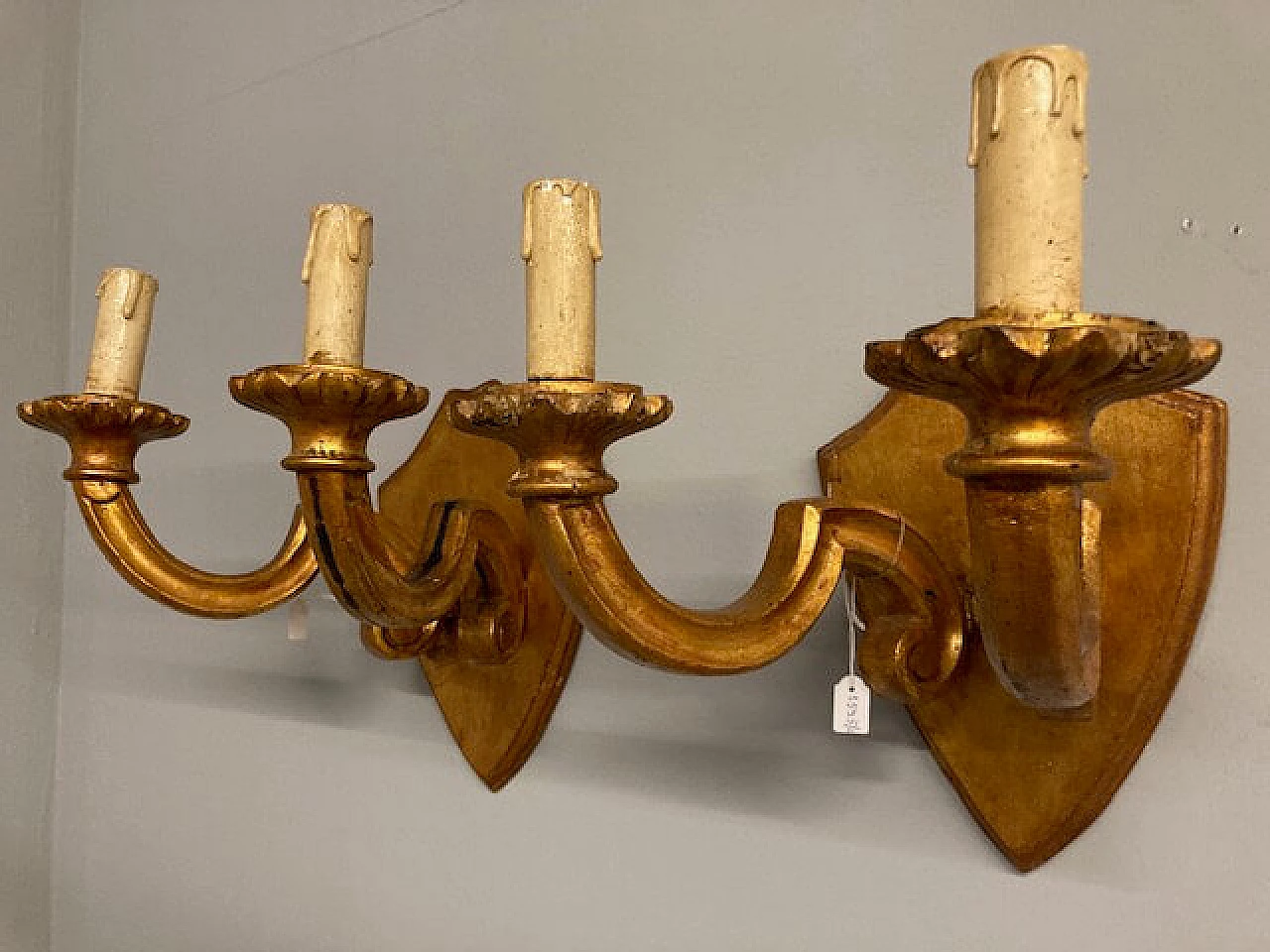 Pair of two-light carved and gilded wood wall lamps, 19th century 7