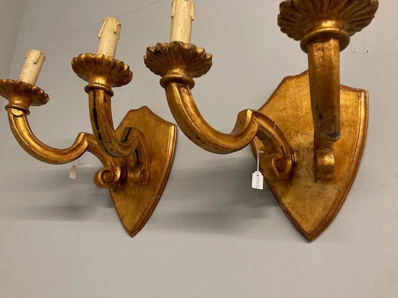Pair of two-light carved and gilded wood wall lamps, 19th century 8