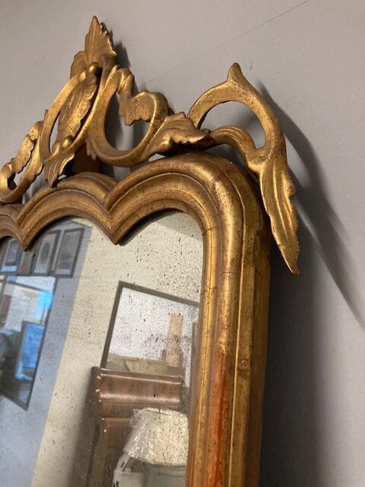Specchio da tavolo Luigi Filippo in legno dorato e intagliato, metà '800 6
