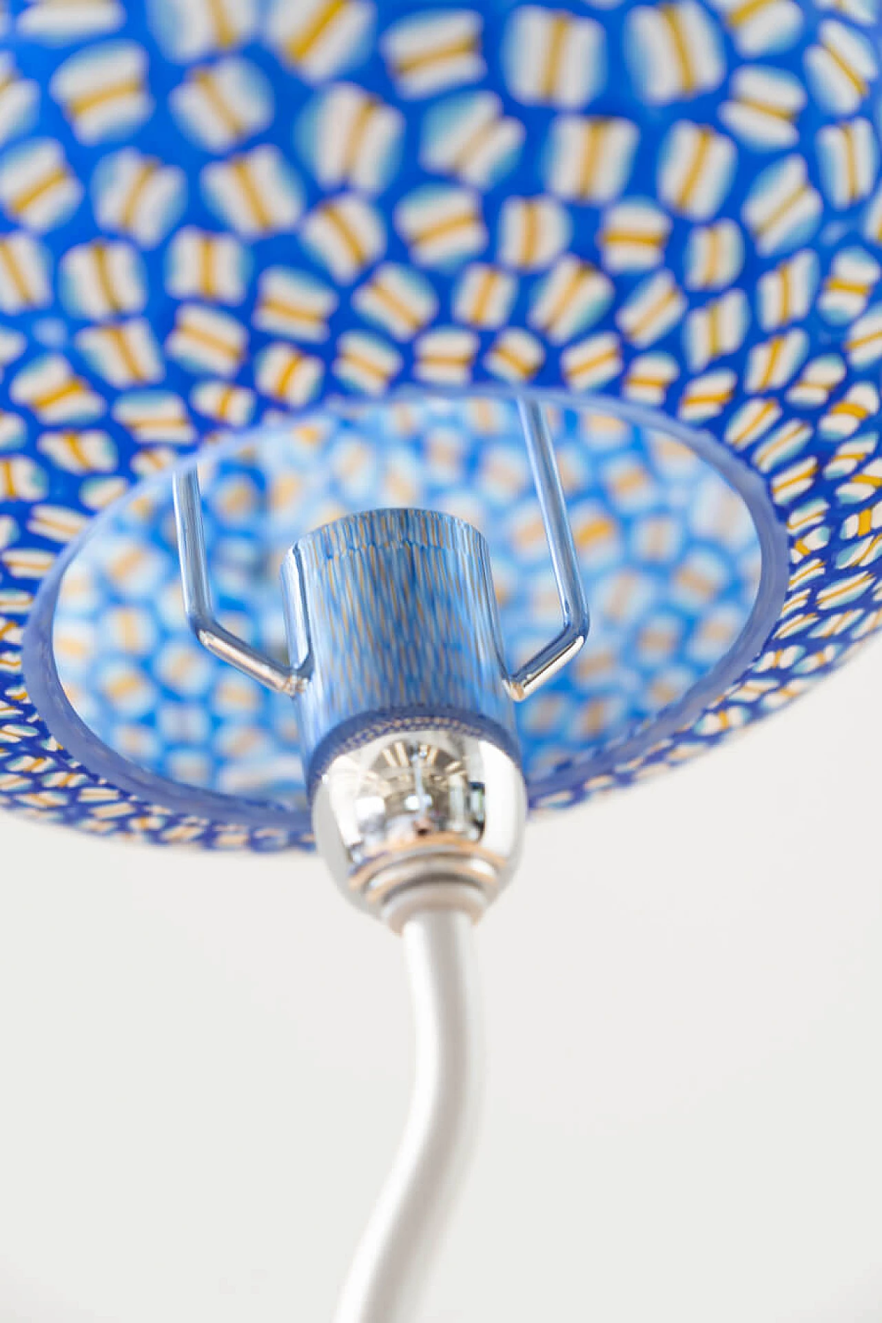 Glasses, bowls and table lamp in hand-painted Murano glass, 90s 1383423