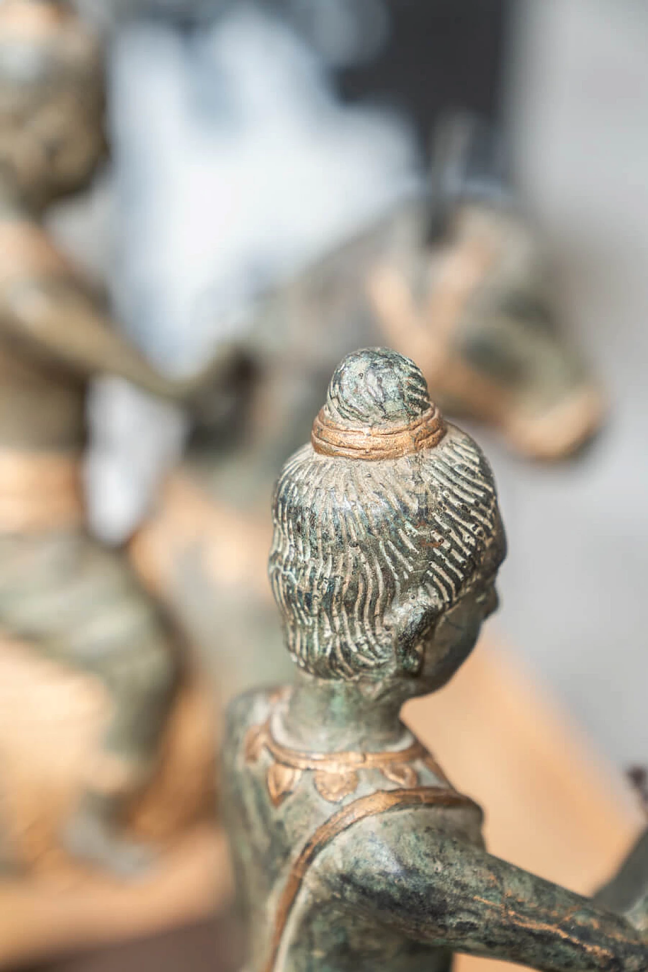 Coppia di sculture di cavalieri in bronzo, anni '30 14