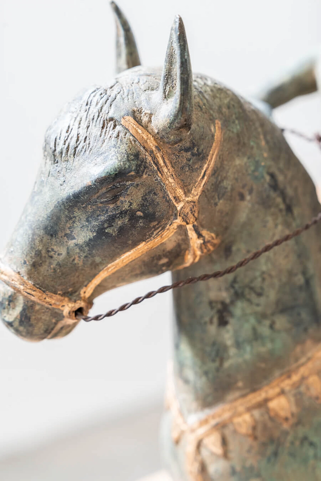 Coppia di sculture di cavalieri in bronzo, anni '30 16