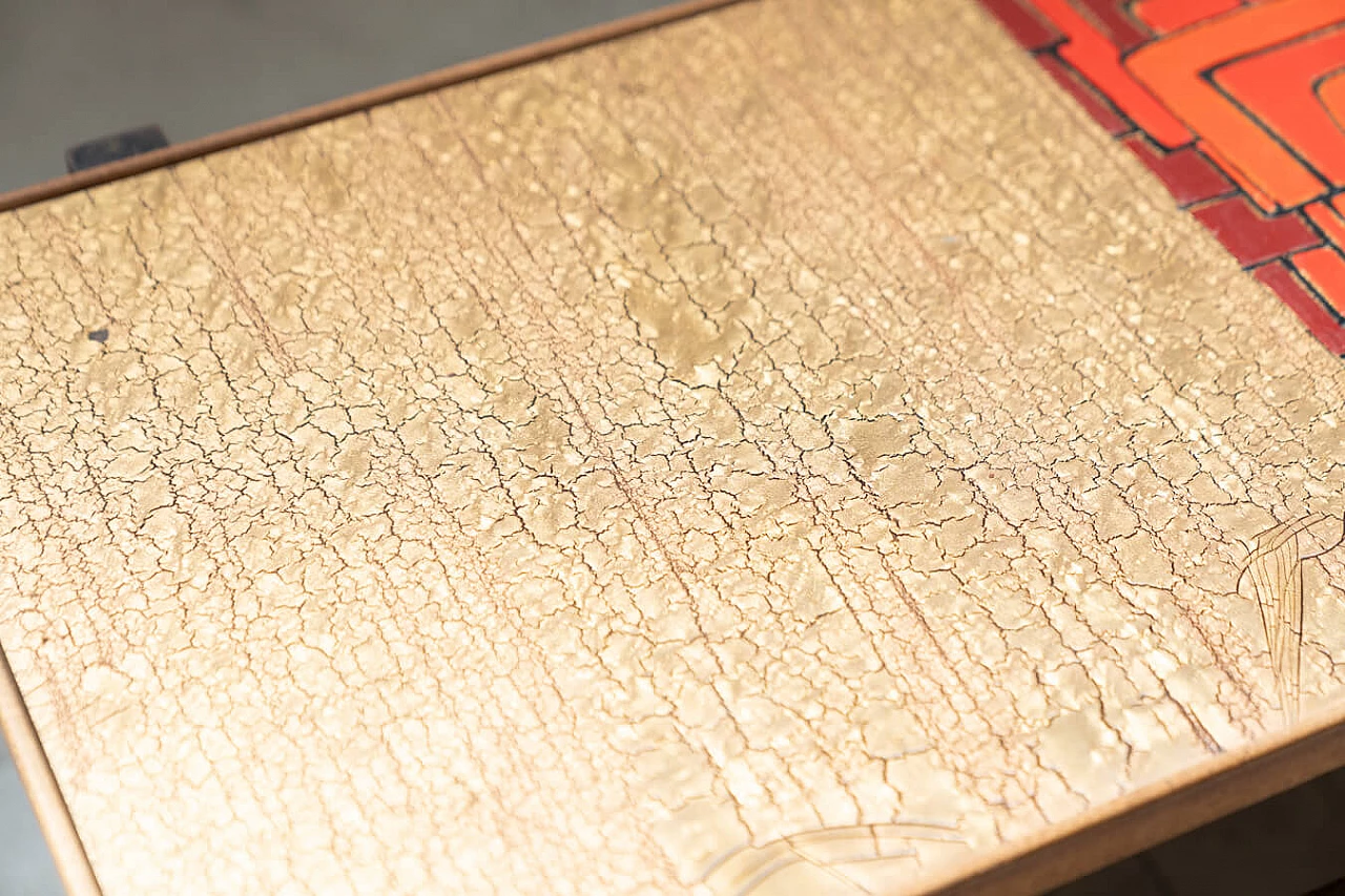 Tavolino in afrormosia, resina e craquelé dorato, anni '50 1372208