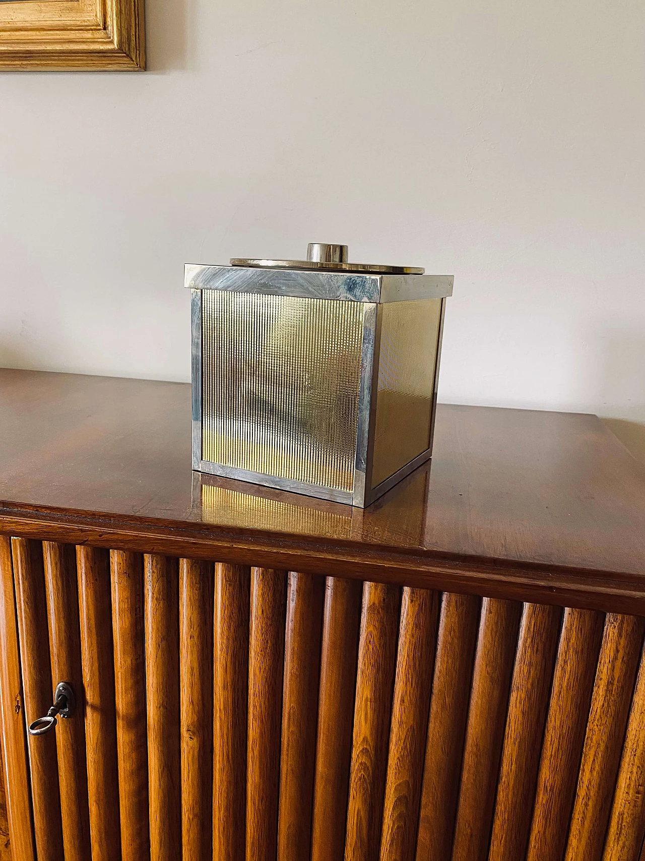 Hollywood Regency ice bucket in gilded metal, 1970s 2