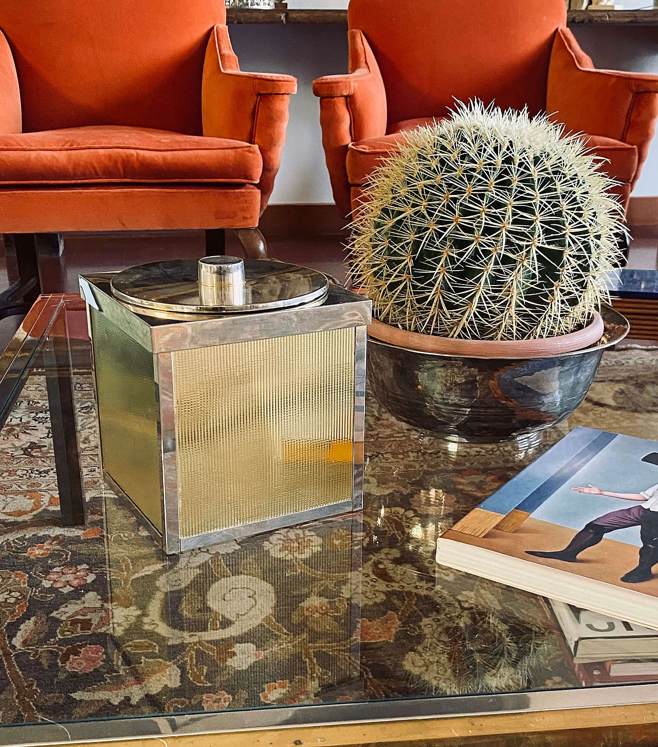 Hollywood Regency ice bucket in gilded metal, 1970s 7