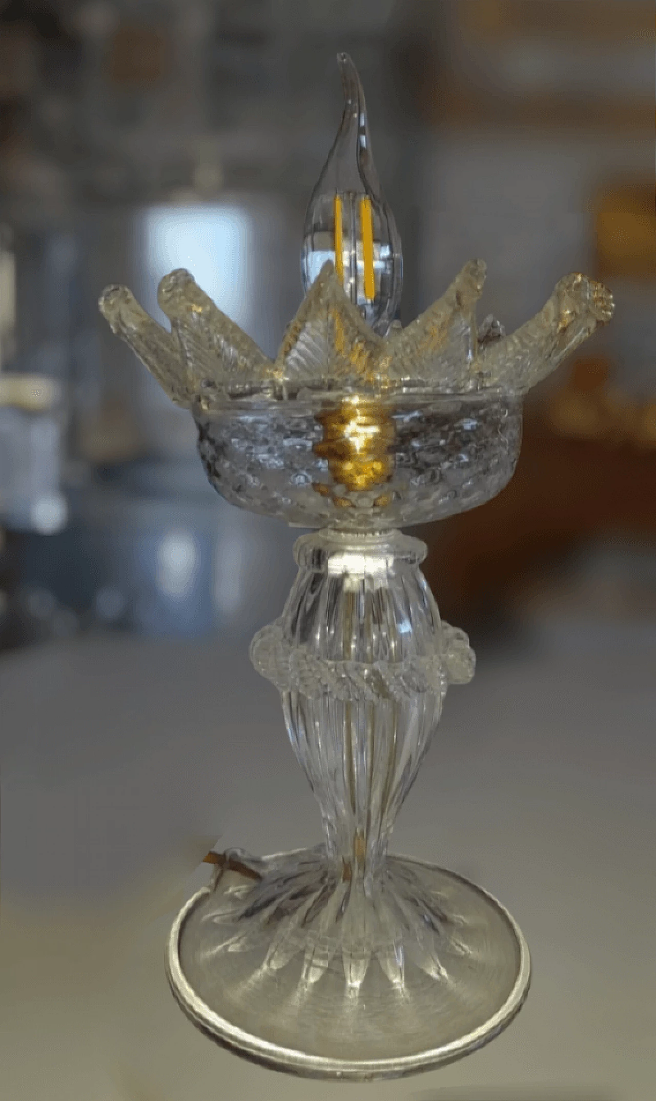 Pair of transparent and gilded Murano glass table lamps, 1990s 4