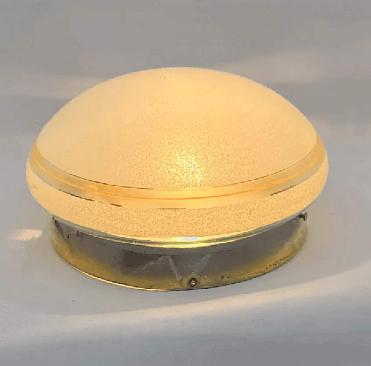 Plafoniera in vetro soffiato dipinto e ottone patinato di Meissen, anni '40 11