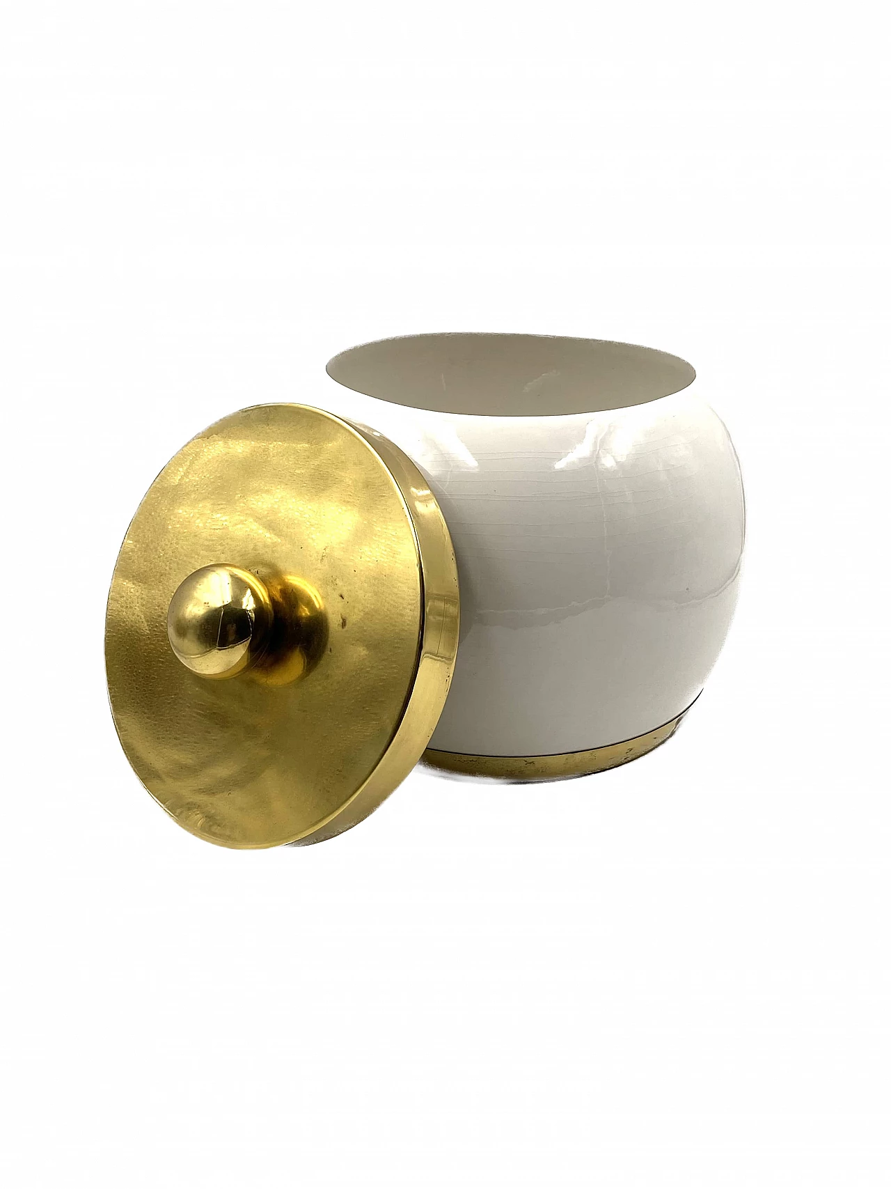 Hollywood Regency white ceramic container, 1970s 14