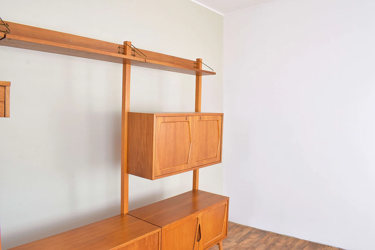 Teak bookcase by Kjell Riise for Rival Brodrene Jatogs, 1960s 9