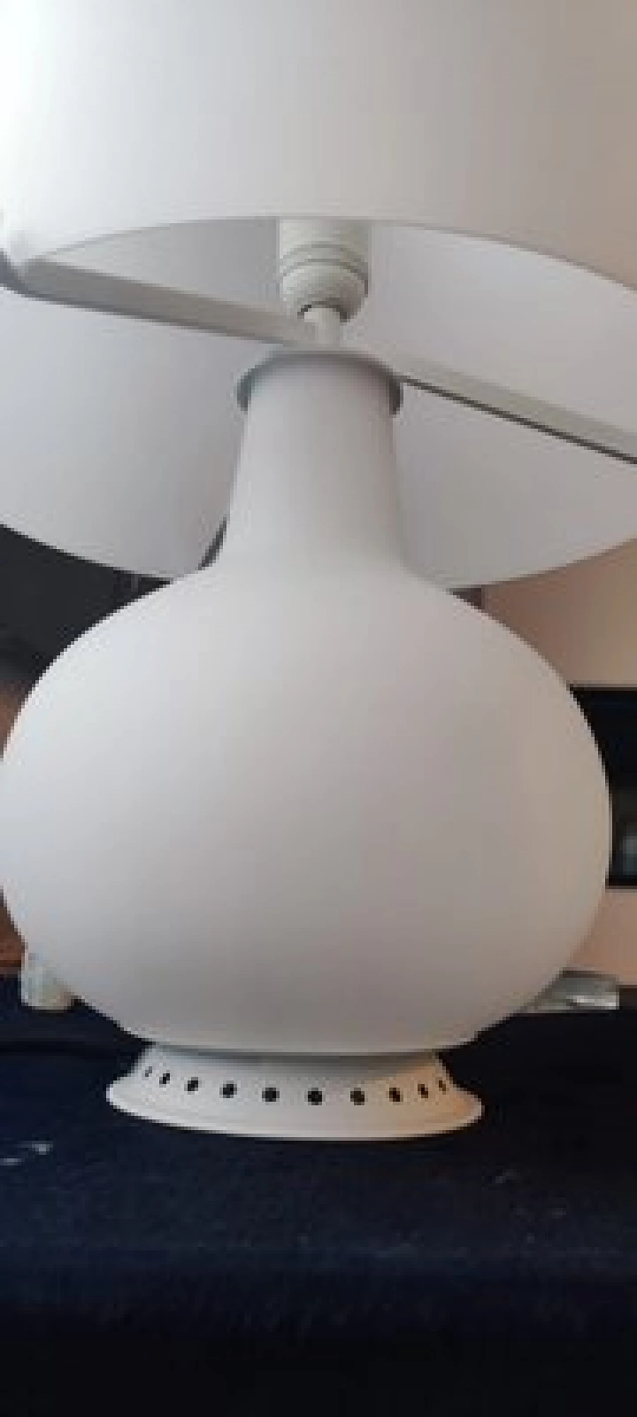 Table lamp 1853 in milky glass by Max Ingrand for Fontana Arte, 1954 2